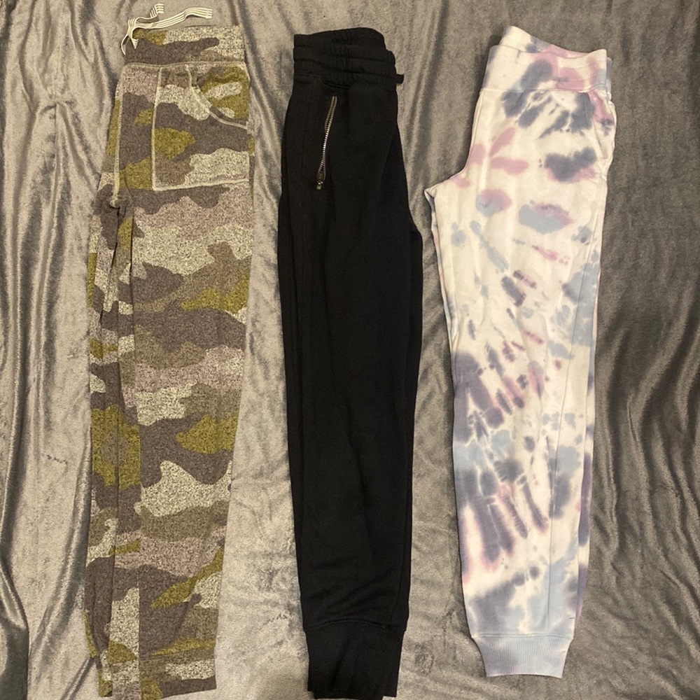 Lots of 3 Girls Joggers. All size L (10-12).